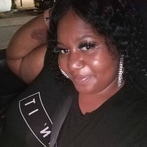Meet your Posher, Niqua